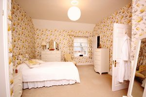 Master bedroom- click for photo gallery